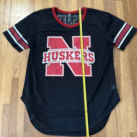 *last day 5/12* Recycled Karma University | Women’s black Huskers jersey - Picture 5 of 16
